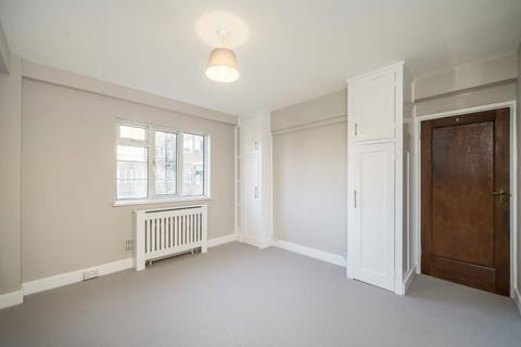 2 bedroom flat for sale, Chiswick Village, London W4