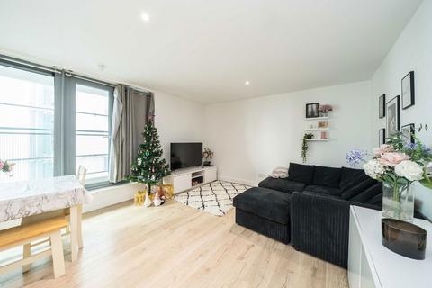 2 bedroom flat for sale, Hardwicks Square, London SW18