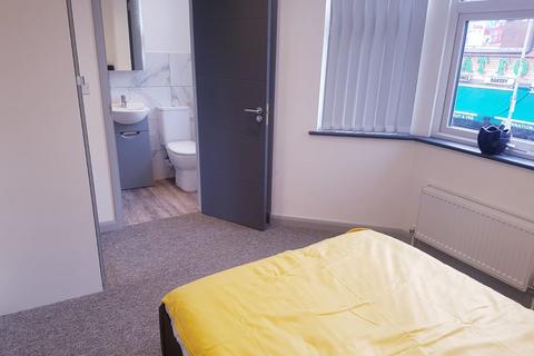 1 bedroom in a flat share to rent, Watford WD18