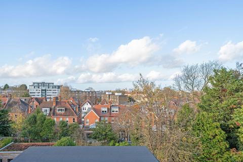 2 bedroom flat for sale, West Hill, London SW15