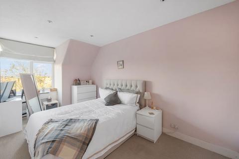 2 bedroom flat for sale, West Hill, London SW15