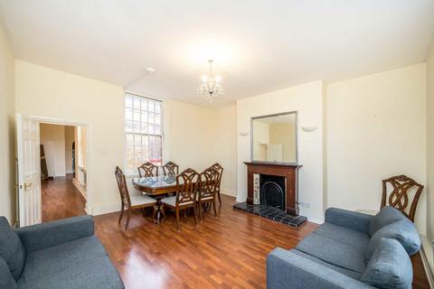 4 bedroom flat for sale, Chevy Road, Southall UB2