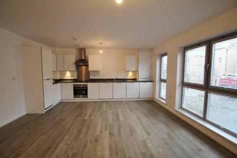 2 bedroom flat to rent, 12 Londinium Road, Colchester, CO2