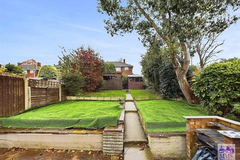 3 bedroom semi-detached house for sale, Abbey Road, Strood Rochester