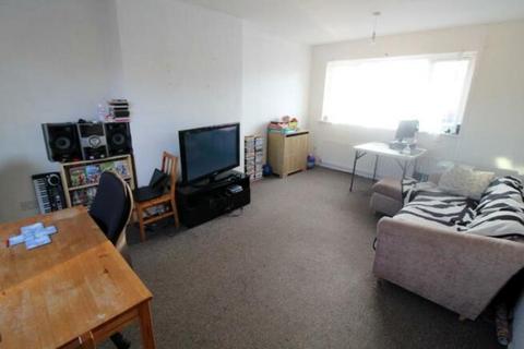 3 bedroom flat for sale, Princess Louise Road, Blyth, NE24