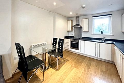 2 bedroom flat to rent, Grays Place, Slough SL2