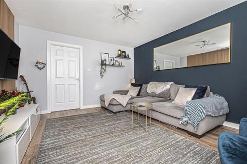 3 bedroom end of terrace house for sale, 1 Mcdonald Street, Dunfermline, KY11 8NG