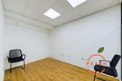 Office to rent, Palmers Road, Mile End E2