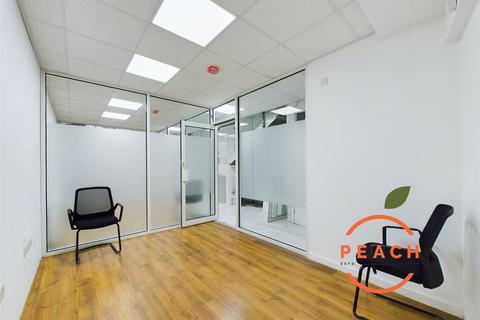 Office to rent, Palmers Road, Mile End E2