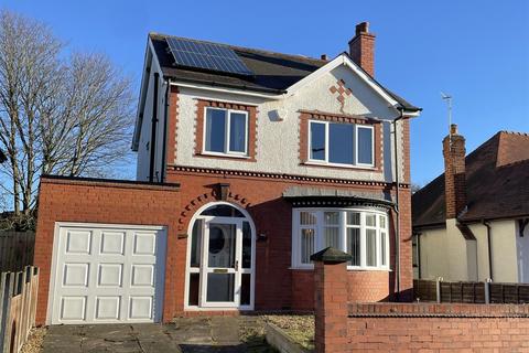 3 bedroom detached house for sale, Windsor Avenue, Penn