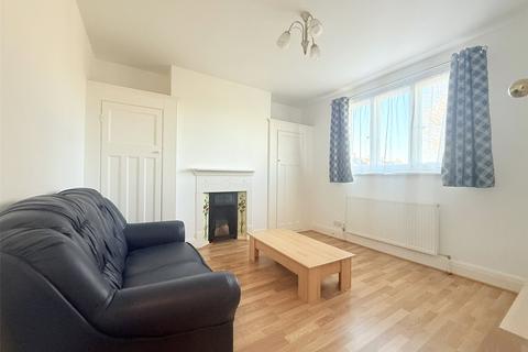 1 bedroom apartment to rent, Green Lanes, London, N21