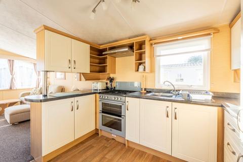 2 bedroom chalet for sale, Castle Walk, Burgh Castle