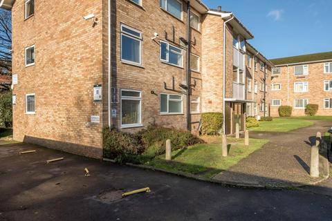 2 bedroom flat for sale, Prospect Park,  Reading,  RG30