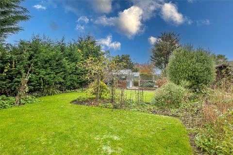 3 bedroom detached house for sale, Little Wakering Road, Great Wakering, Southend-on-Sea, Essex, SS3