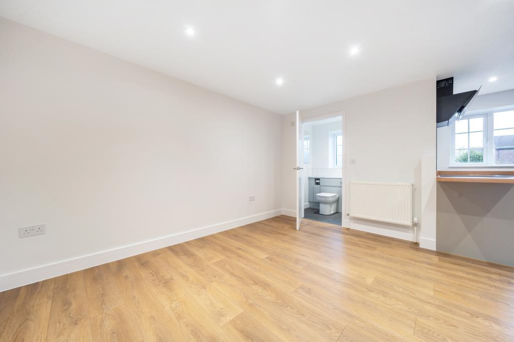 Reception/Kitchen/Bedroom