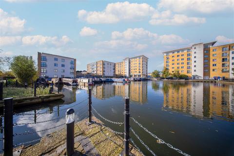 2 bedroom apartment for sale, Middlewich House, Taywood Road, Northolt UB5