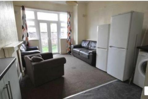 6 bedroom house share to rent, Belgrave Ave