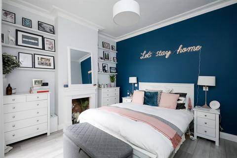 58 Lawrence Road, London, W5 4XH
