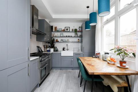 58 Lawrence Road, London, W5 4XH