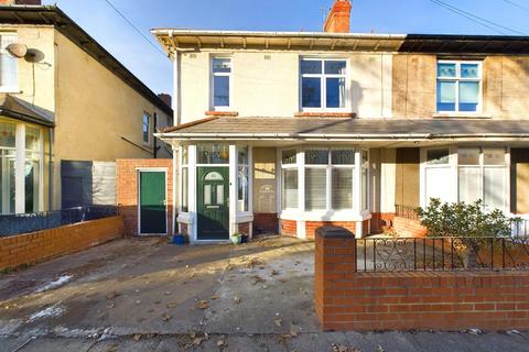 4 bedroom semi-detached house for sale, Eastbourne Gardens, Whitley Bay