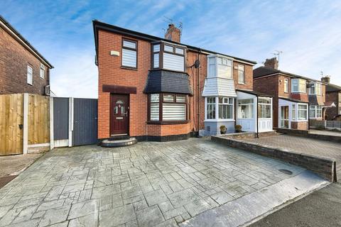 3 bedroom semi-detached house for sale, Tellson Crescent, Salford, M6