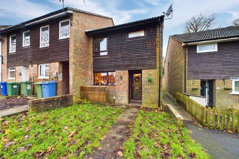 4 bedroom end of terrace house for sale, Hillberry, Bracknell, Berkshire, RG12