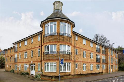 1 bedroom apartment to rent, Temple End,  High Wycombe,  HP13