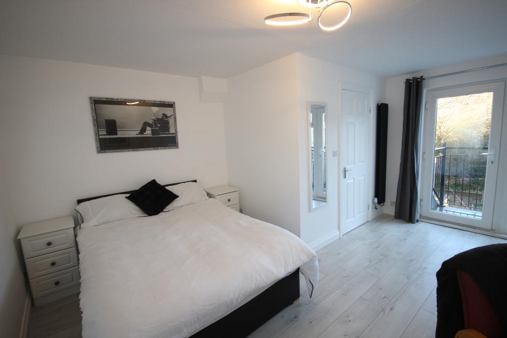 Luxury En-Suite Room with ALL BILLS INCLUDED