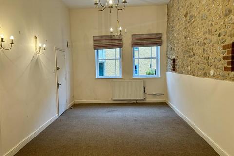 1 bedroom apartment to rent, Castle Street, Axminster EX13