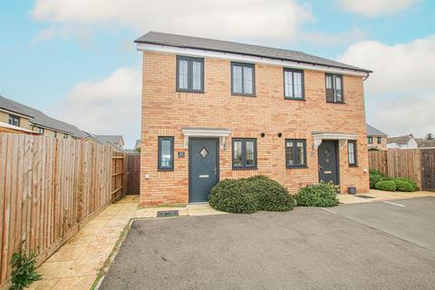 2 bedroom semi-detached house for sale, King James Close, Ely CB7