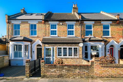 2 bedroom terraced house to rent, Walpole Road, South Woodford