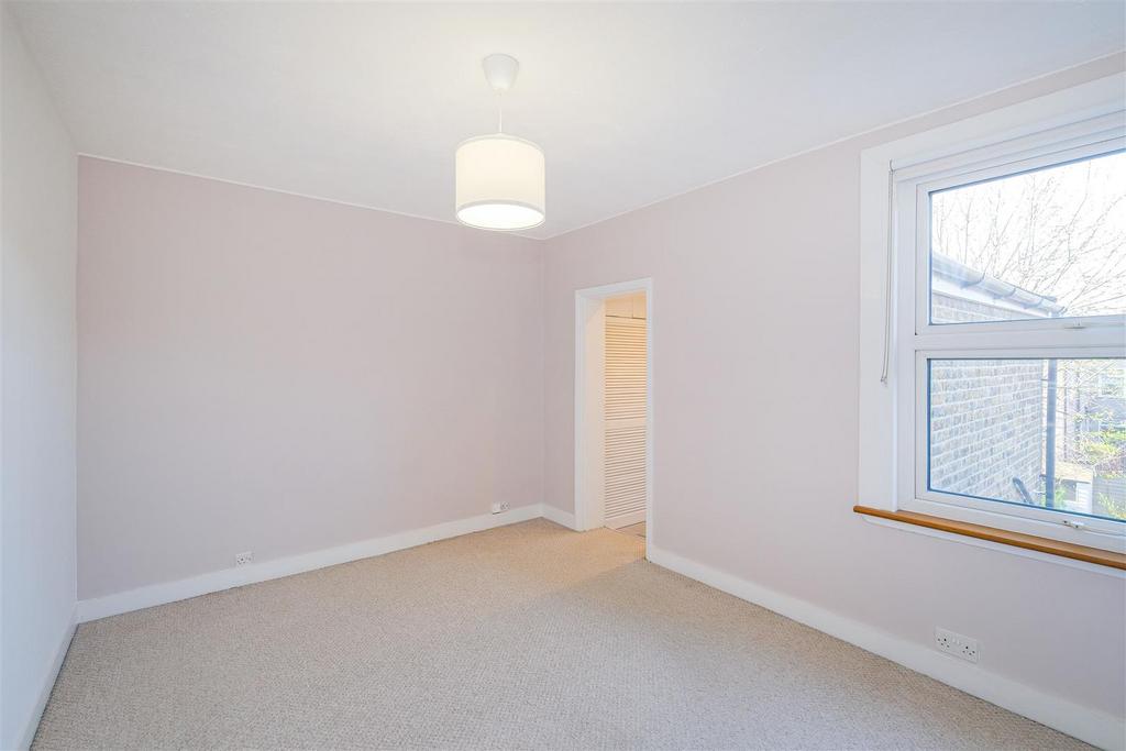 6 Walpole road-24.jpg