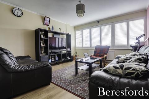 2 bedroom apartment for sale, Cameron Close, Warley, CM14