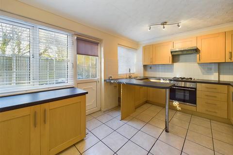 2 bedroom townhouse for sale, Thetford Close, Nottingham NG5