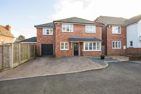 4 bedroom detached house for sale, Darcy Court, East Malling ME19