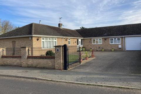 4 bedroom detached bungalow for sale, Common Road, Witchford CB6