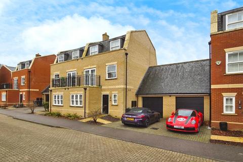 4 bedroom semi-detached house for sale, Richardson Court, Ampthill, Bedfordshire, MK45