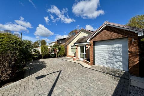 3 bedroom detached bungalow to rent, Oakwood Drive, Ravenshead NG15