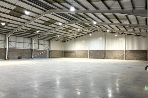 Industrial unit to rent, 21 Buntsford Drive, Bromsgrove, Worcestershire, B60 3AJ