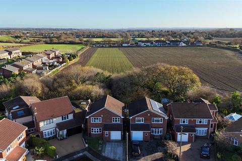 24 Dale View Close, Heswall, Wirral, CH61 1DU