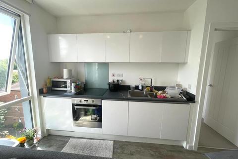 1 bedroom apartment to rent, 300 Kings Road, Reading RG1