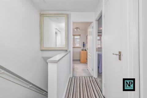 31 Foxglove, Amington, Tamworth, B77 4HY