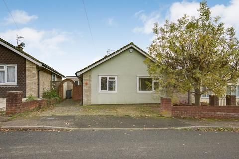 3 bedroom bungalow for sale, St. Andrews Place, Melton, Woodbridge