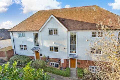 4 bedroom terraced house for sale, Church Hill, Hernhill, Faversham, Kent