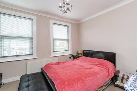 3 bedroom semi-detached house for sale, Cotleigh Road, Romford, RM7