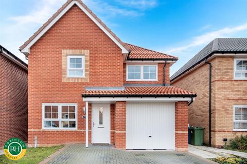 3 bedroom detached house for sale, Farleigh Drive, Harworth, Doncaster