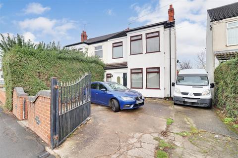 2 bedroom semi-detached house for sale, First Lane, Hessle