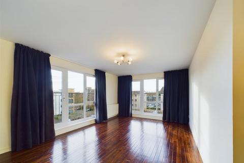 2 bedroom flat for sale, Monart Road, Perth PH1