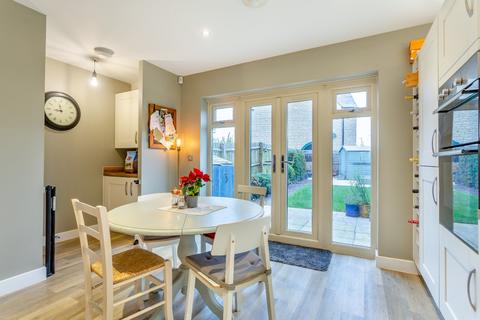 3 bedroom end of terrace house for sale, Spire View, Cirencester, Gloucestershire, GL7