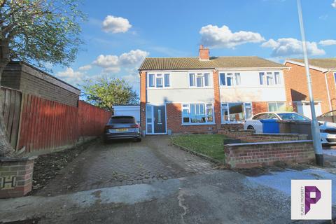 3 bedroom semi-detached house for sale, Chartwell Close, Ipswich, Suffolk, IP4